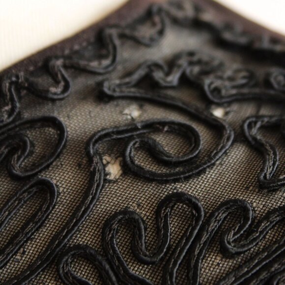 Vintage 1940s Dress, Black Rayon Dress With Soutache Trim, Peplum, and Shoulder - Picture 10 of 10